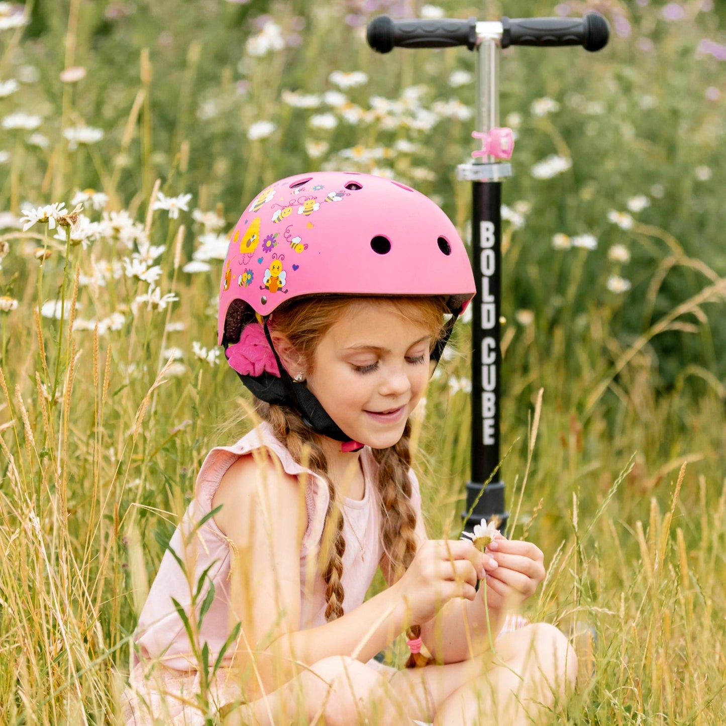 Bee Garden Pink - Kids Helmet-4