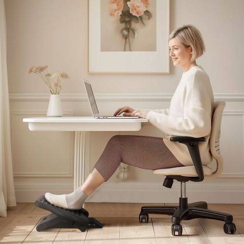 HOMCOM Foot Rest Adjustable Height and Angle Home Office Footstool Black